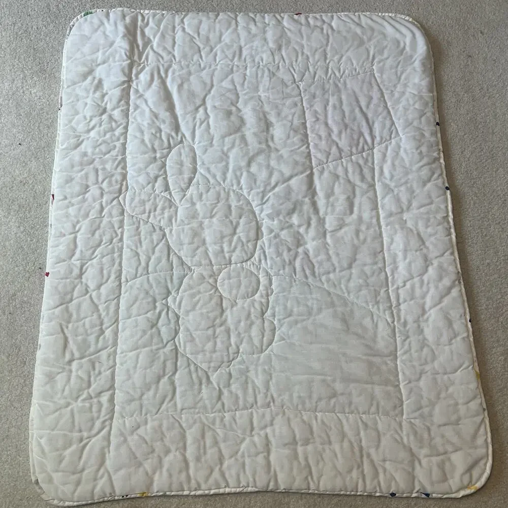 Vintage Bunny Applique Baby Crib Quilt Blanket Nursery Decor Pastel Kites 32x40